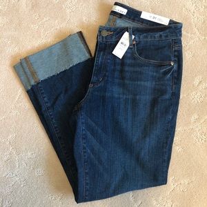 Loft Curvy Straight Frayed Cuff Jeans